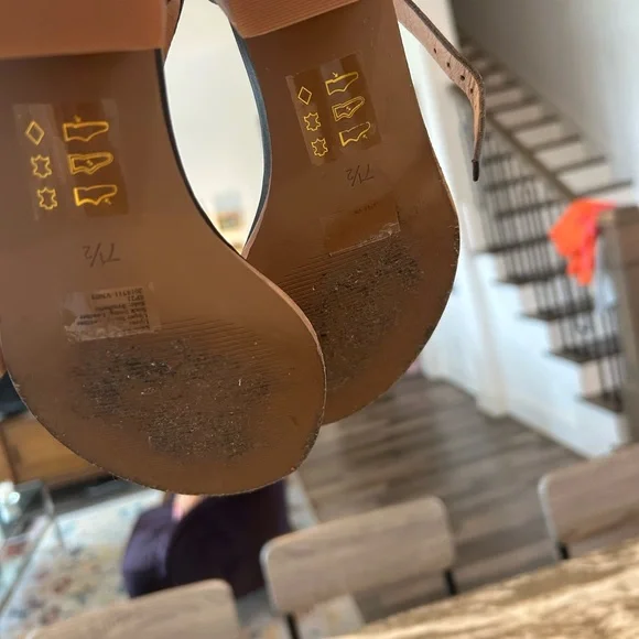 Madewell Black Minimalist Sandals, size 7.5, some wear but GUC - Picture 8 of 9